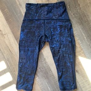 Blue LuluLemon Capri Leggings